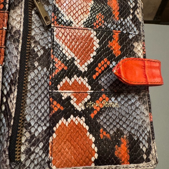 & other stories, snake print their wallet - Picture 7 of 9